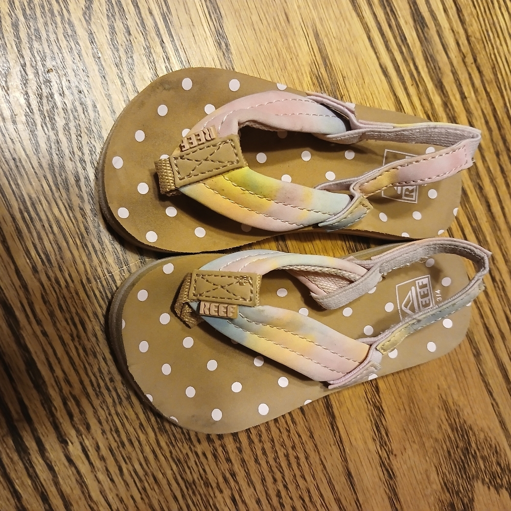 Reef Kids' Polka Dot Rainbow Sandals